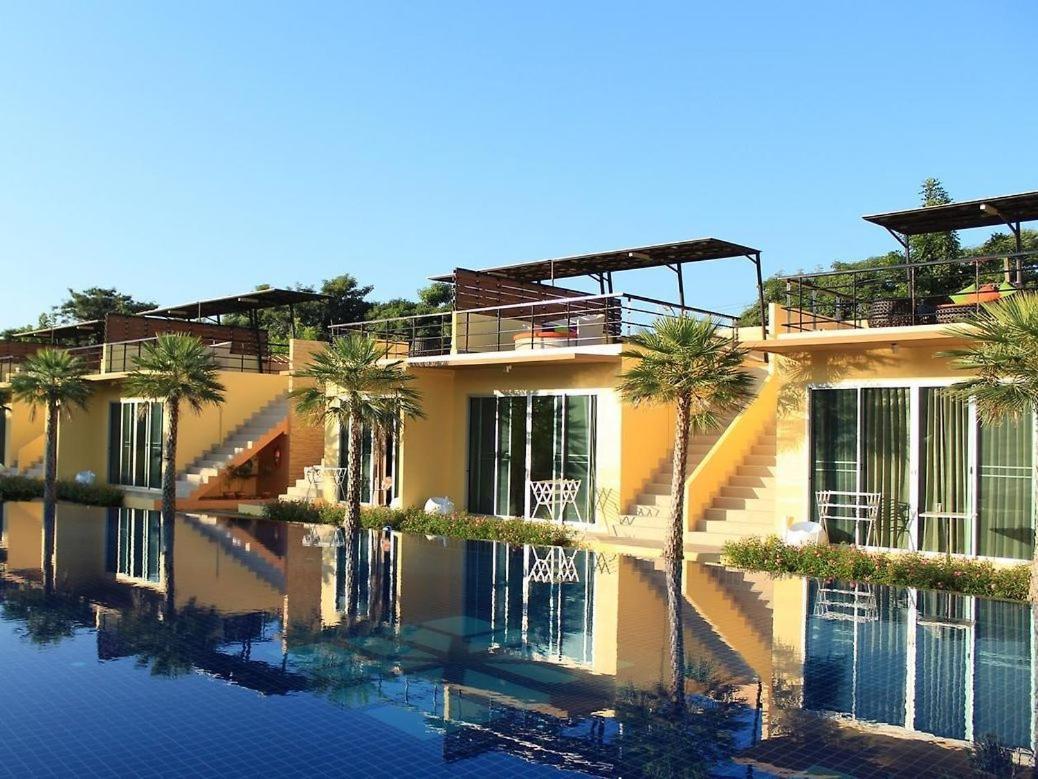 Bangkok.Grand.Resort Bang Bo Luaran gambar
