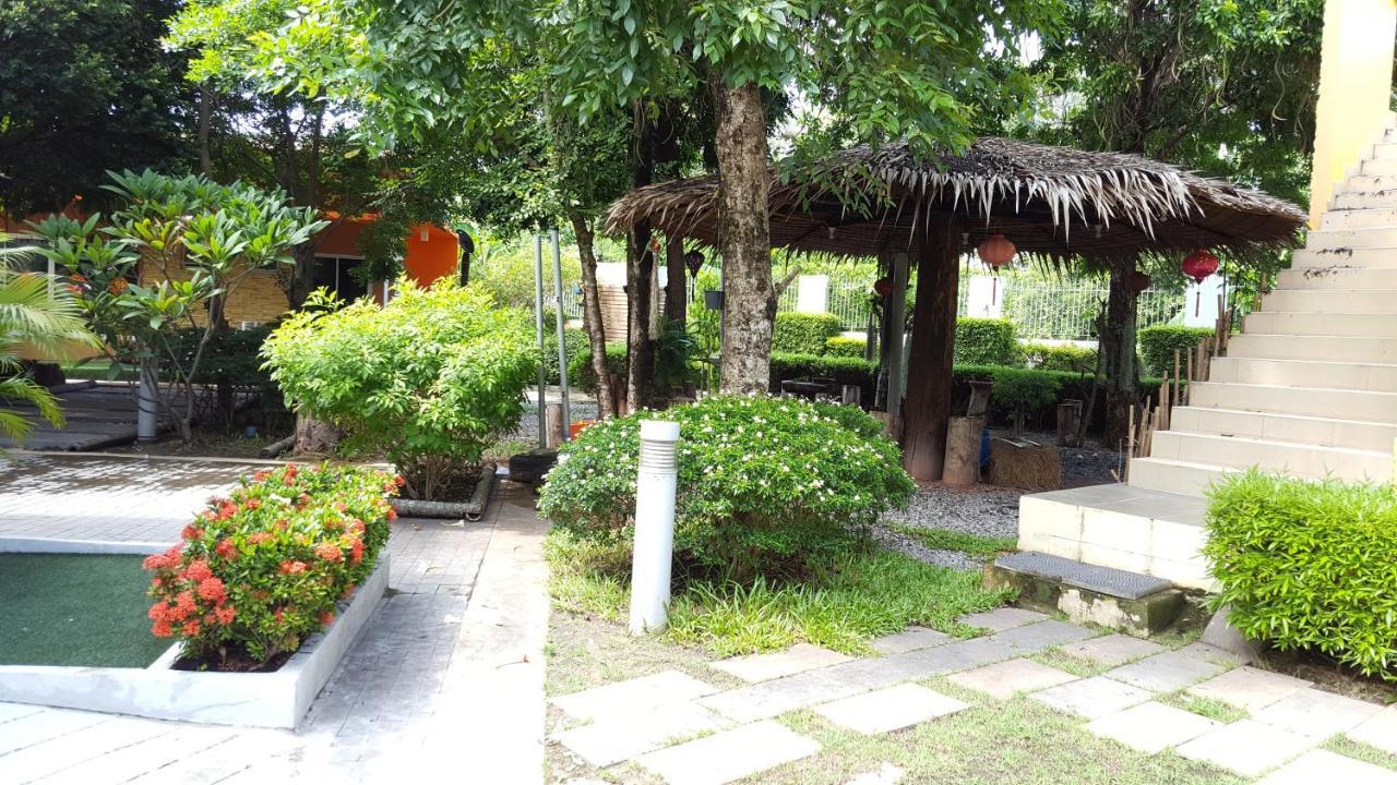 Bangkok.Grand.Resort Bang Bo Luaran gambar