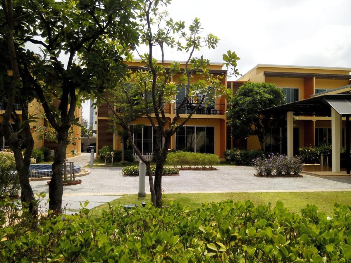 Bangkok.Grand.Resort Bang Bo Luaran gambar